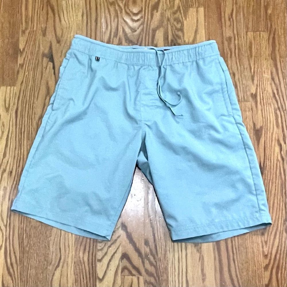 Voyager Light Green Drawstring Shorts. Medium.